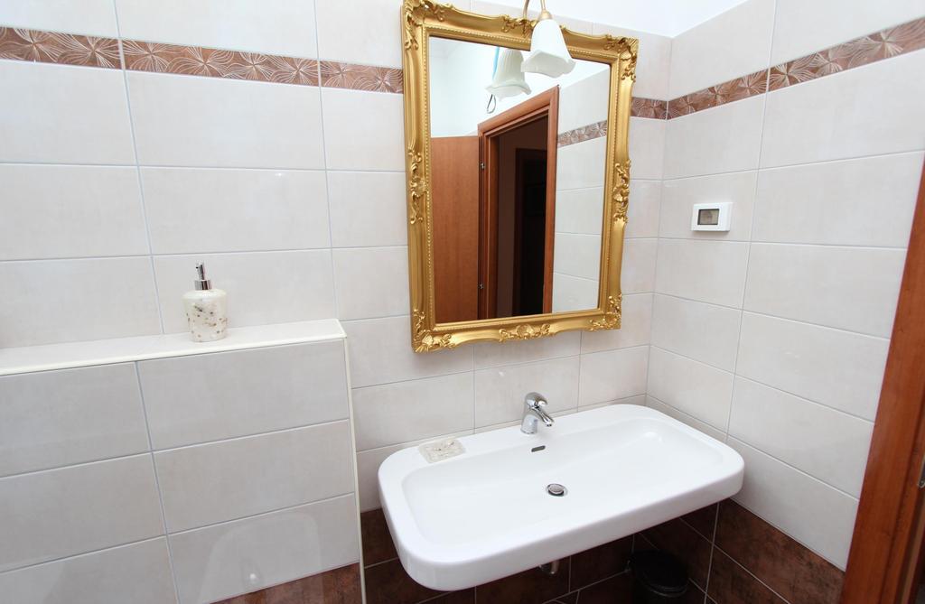 Apartments Casa Menis โรวีน ห้อง รูปภาพ